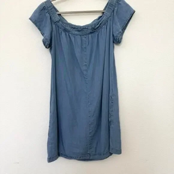 KUT Chambray Off Shoulder Dress Blue Tencel Size 6 Pockets Casual Summer - Picture 6 of 7